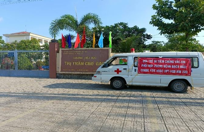 Chợ Gạo truyền thông lưu động hưởng ứng tuần lễ tiêm chủng thế giới năm 2025